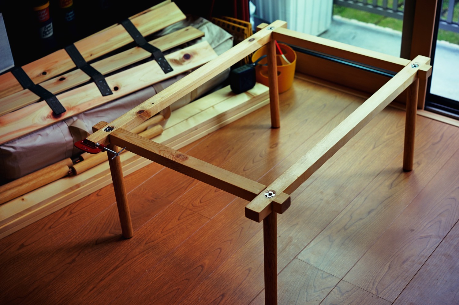 木製ロールテーブルをdiy キャンプでも活躍してくれます ステキアシスト キャンプ Diy マーケティングのブログ